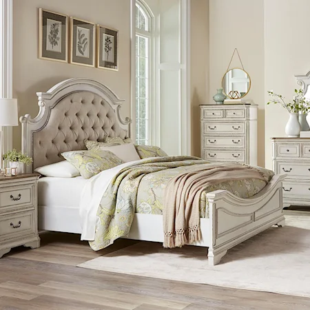 Relaxed Vintage Queen Headboard and Footboard Bed